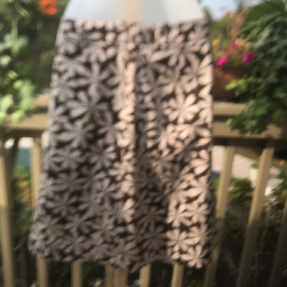 NWOT Willi Smith - Lovely Brown/cream abstract pattern midi skirt, Size:… - Picture 4 of 6